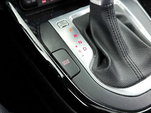 Used 2021 Kia Forte GT-Line FWD image 10