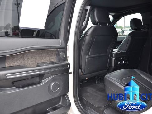 Used 2019 Ford Expedition Limited w/ Equipment Group 302A RWD image 13