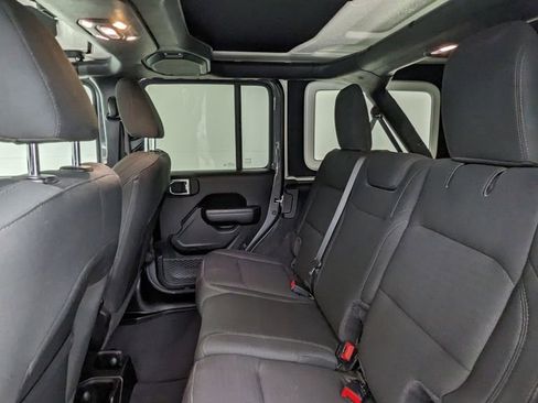 Used 2021 Jeep Wrangler Unlimited Sport image 34