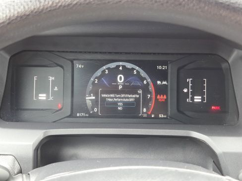 Used 2025 Toyota Tacoma SR5 AWD/4WD image 30