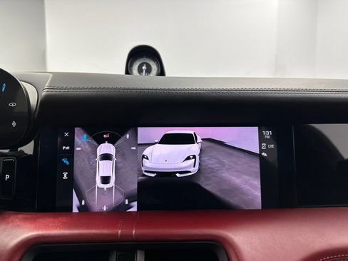 Used 2020 Porsche Taycan 4S image 60