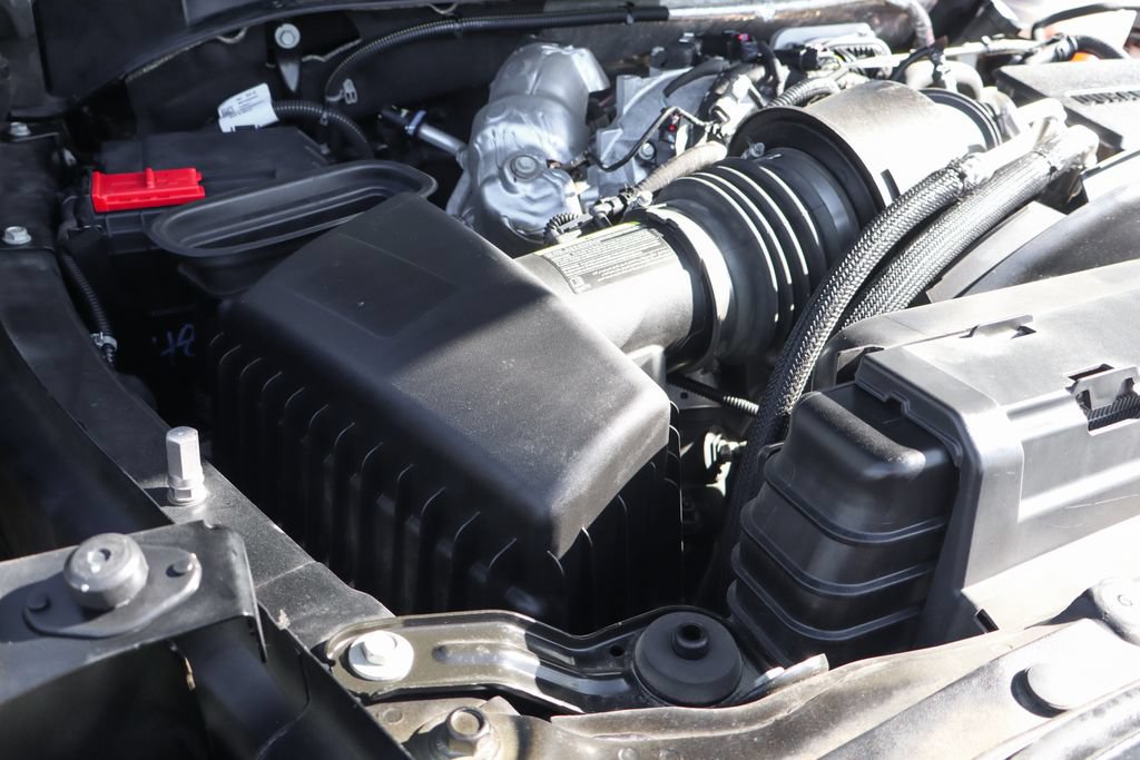 Used 2024 Chevrolet Silverado 3500 High Country w/ High Country Premium Package AWD/4WD image 15