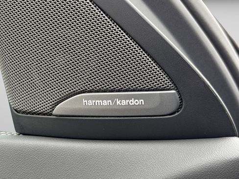 New 2026 BMW X6 xDrive40i image 24