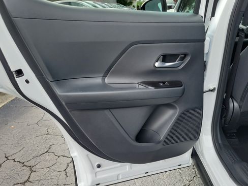 Certified 2026 Nissan Kicks SV FWD image 10