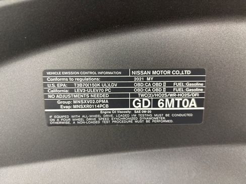 Used 2021 Nissan Rogue Sport S image 31