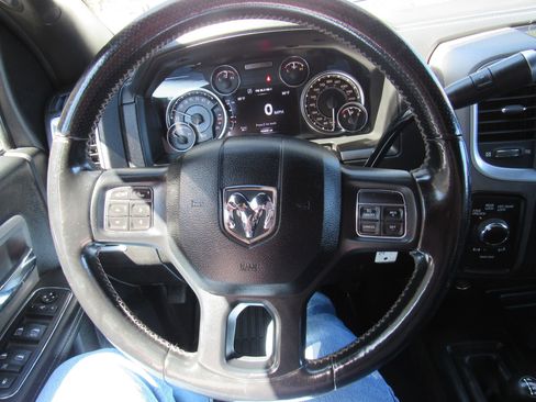 Used 2018 RAM 2500 Power Wagon w/ Luxury Group image 34