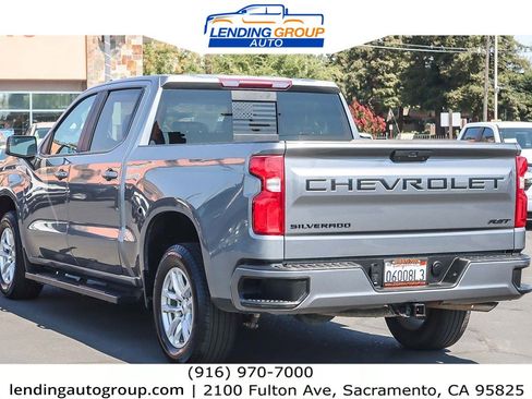 Used 2022 Chevrolet Silverado 1500 RST w/ Convenience Package II image 2