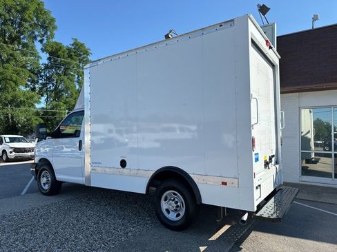 New 2024 Chevrolet Express 3500 w/ Power Convenience Package image 6