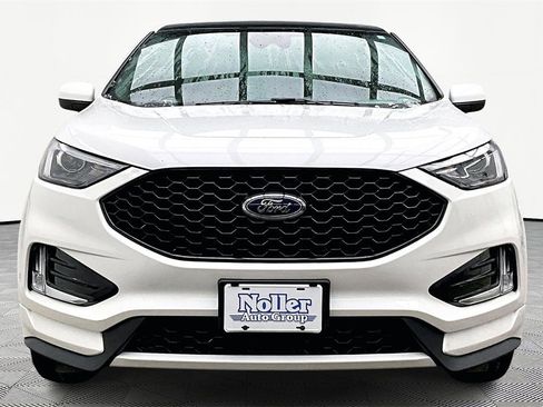 Certified 2022 Ford Edge ST-Line image 3