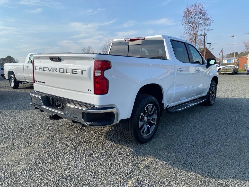 New 2025 Chevrolet Silverado 1500 LT AWD/4WD image 3