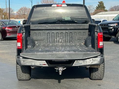 Used 2017 Ford F150 XLT image 6