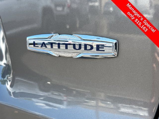 Used 2019 Jeep Cherokee Latitude w/ Popular Appearance Group AWD/4WD image 8