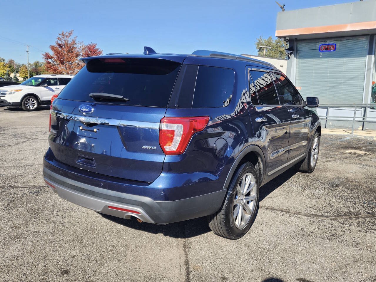 Used 2016 Ford Explorer Limited AWD/4WD image 10