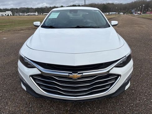 Used 2024 Chevrolet Malibu LT image 6