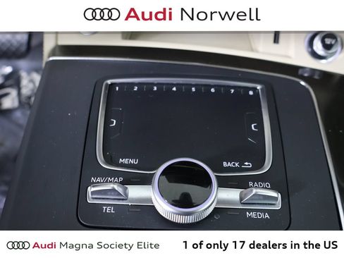 Used 2019 Audi Q5 2.0T Premium Plus w/ Premium Plus Package AWD/4WD image 4