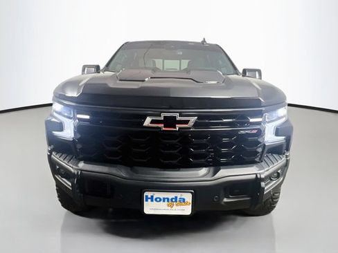 Used 2024 Chevrolet Silverado 1500 ZR2 w/ ZR2 Bison Edition AWD/4WD image 2