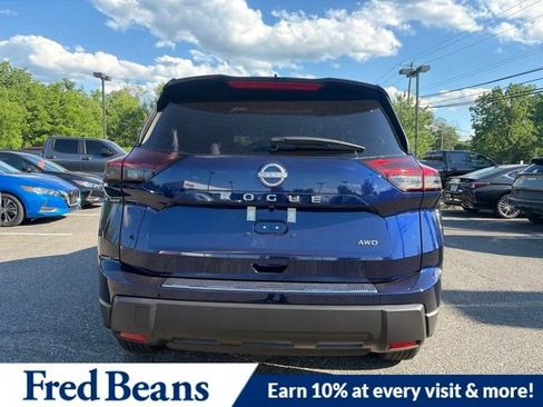 New 2026 Nissan Rogue SV w/ Cold Weather Package AWD/4WD image 7
