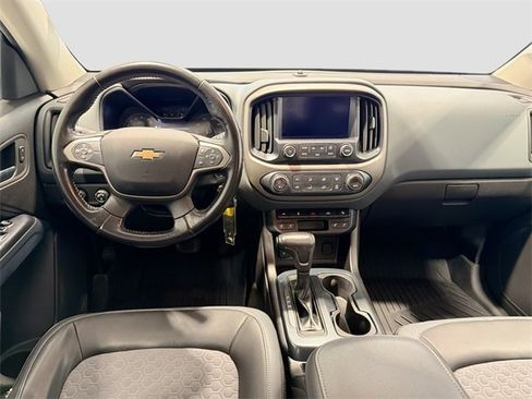 Used 2017 Chevrolet Colorado Z71 image 19