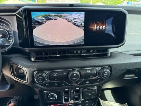 New 2026 Jeep Wrangler Unlimited Sport AWD/4WD image 13