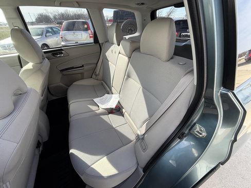 Used 2013 Subaru Forester 2.5X Premium w/ Popular Pkg 3 image 19