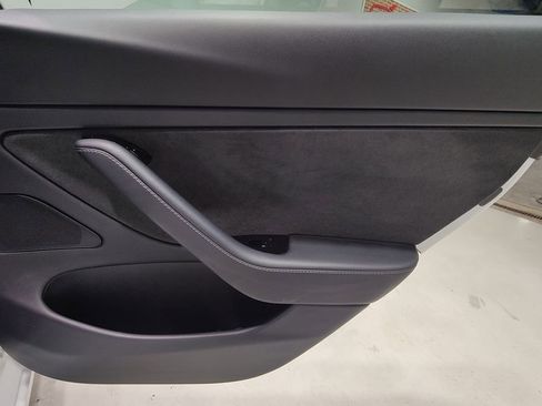 Used 2020 Tesla Model 3 Long Range image 11