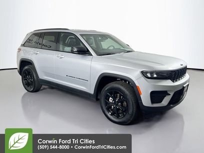 Used 2024 Jeep Grand Cherokee Altitude