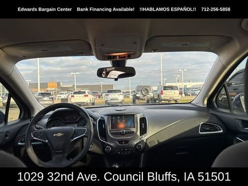 Used 2018 Chevrolet Cruze LT w/ Convenience Package image 12