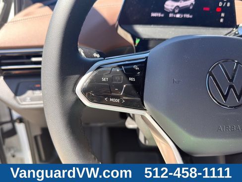 Used 2023 Volkswagen ID.4 Pro RWD image 19