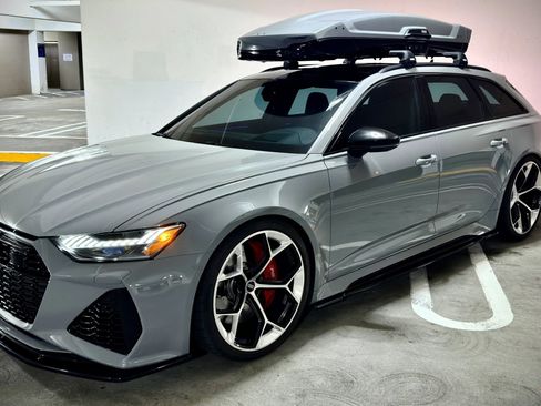 Used 2025 Audi RS 6 performance image 2