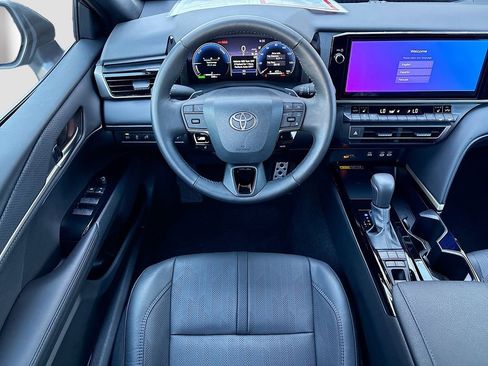 Certified 2025 Toyota Camry XSE image 10