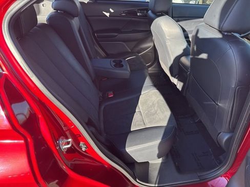 Used 2024 Mitsubishi Eclipse Cross SE image 19