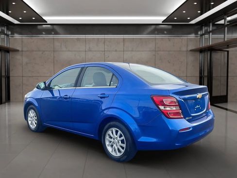 Used 2020 Chevrolet Sonic LT image 3