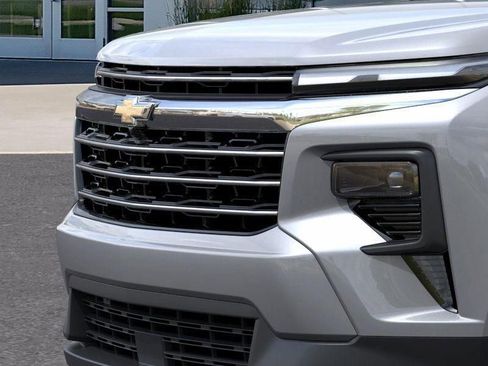 New 2026 Chevrolet Traverse LT image 13