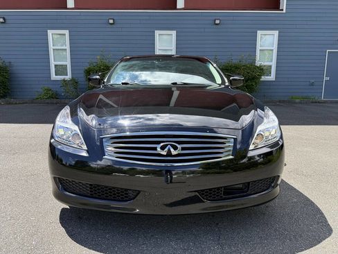 Used 2010 INFINITI G37 Journey w/ Premium Pkg RWD image 11