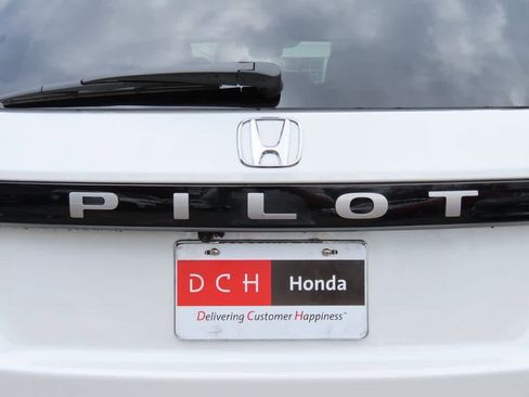 New 2026 Honda Pilot Elite image 7