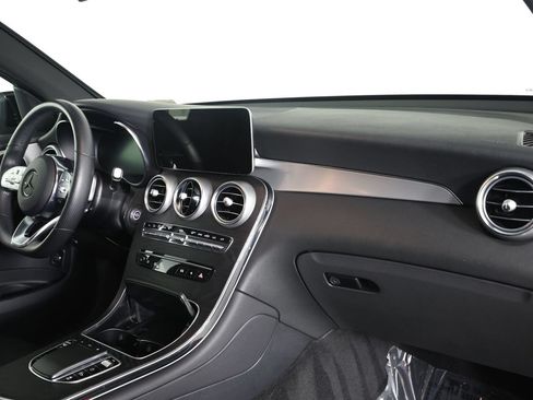 Used 2022 Mercedes-Benz GLC 300 image 25