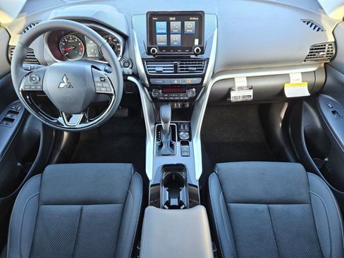 New 2025 Mitsubishi Eclipse Cross SE image 11
