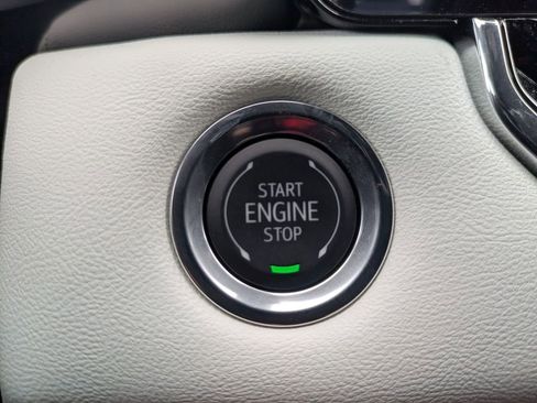 New 2025 GMC Canyon AT4 w/ AT4X Package AWD/4WD image 21