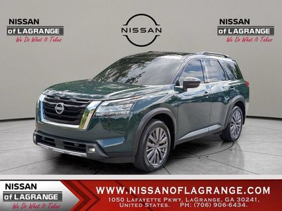 Used 2022 Nissan Pathfinder SL w/ SL Premium Package