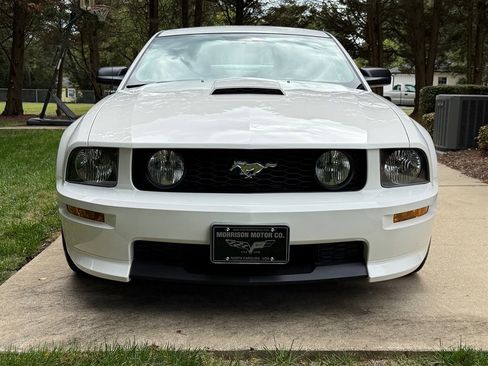 Used 2009 Ford Mustang GT image 27