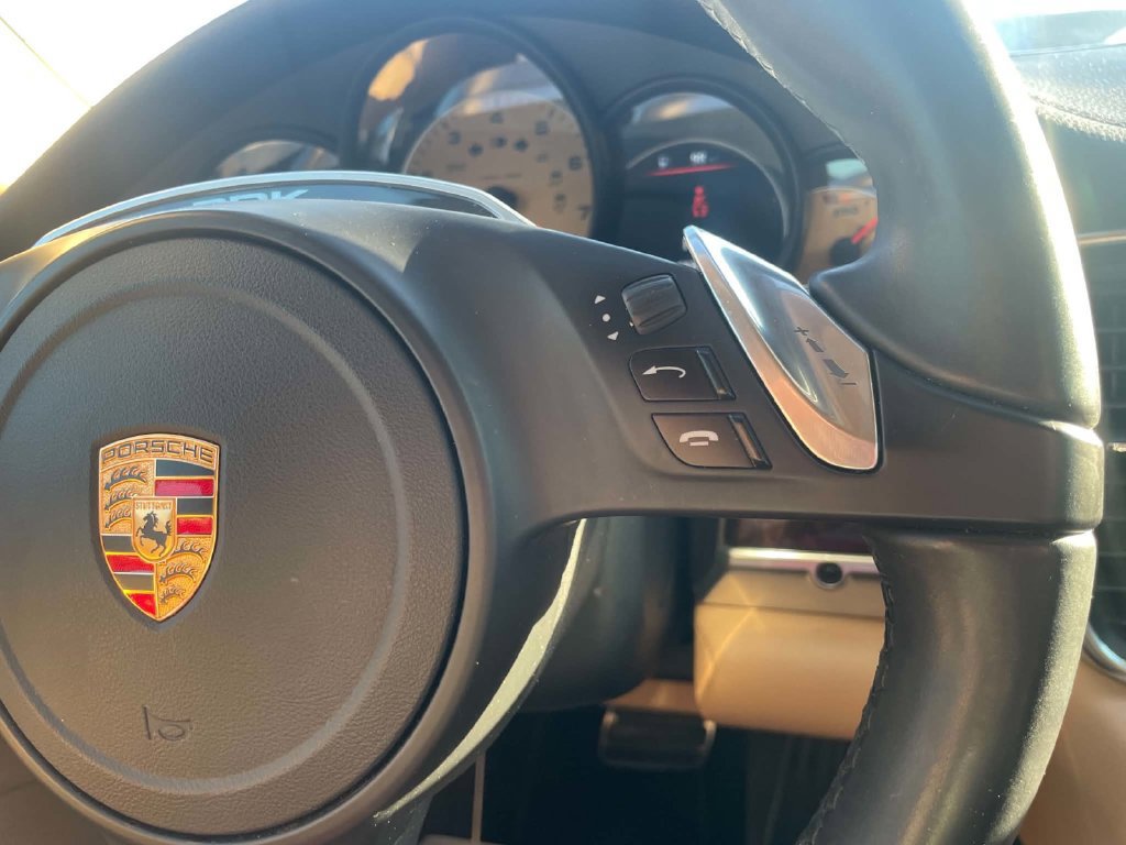 Used 2015 Porsche Panamera 4 w/ Premium Package Plus AWD/4WD image 20