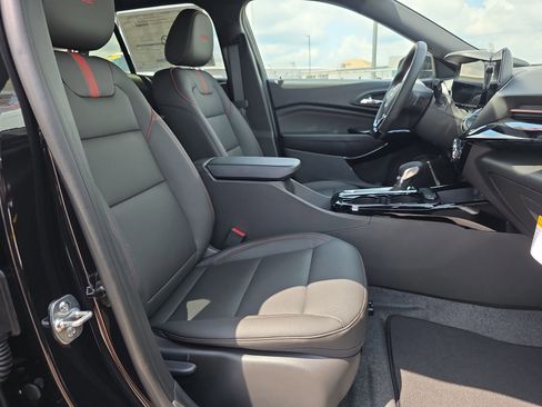 New 2026 Chevrolet Trax RS w/ Driver Confidence Package FWD image 15