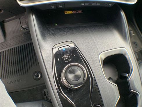 Used 2026 Lexus RZ 350e 2WD w/ Convenience Package image 20