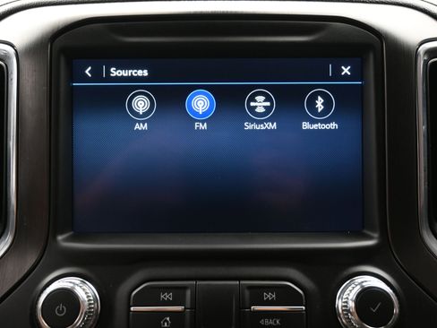 Used 2021 GMC Sierra 2500 AT4 w/ AT4 Preferred Package image 33