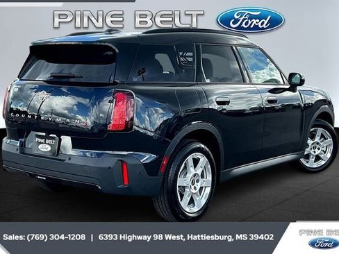 Used 2025 MINI Cooper Countryman S image 11