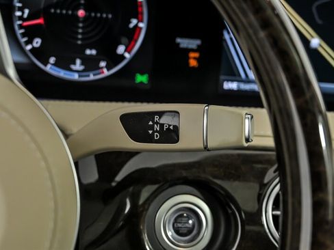 Used 2020 Mercedes-Benz S 560 4MATIC Sedan image 27