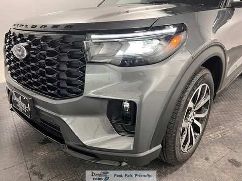 New 2026 Ford Explorer ST-Line RWD image 10