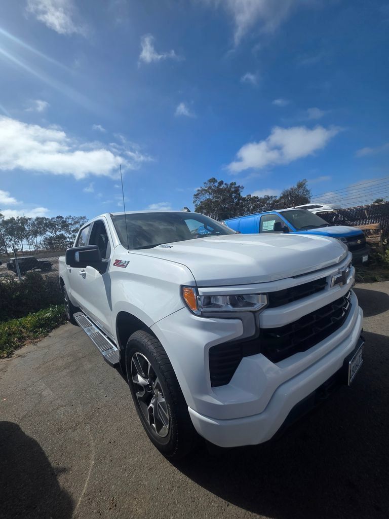 Used 2022 Chevrolet Silverado 1500 RST w/ All Star Edition Plus AWD/4WD image 2