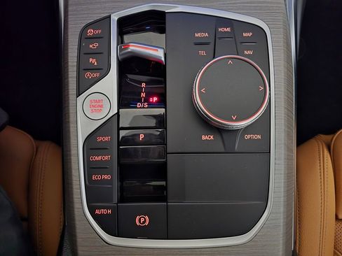 New 2026 BMW 330i xDrive Sedan w/ M Sport Package image 24