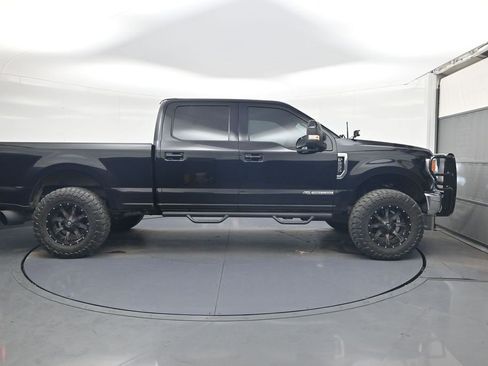 Used 2020 Ford F250 Lariat w/ Lariat Ultimate Package image 4